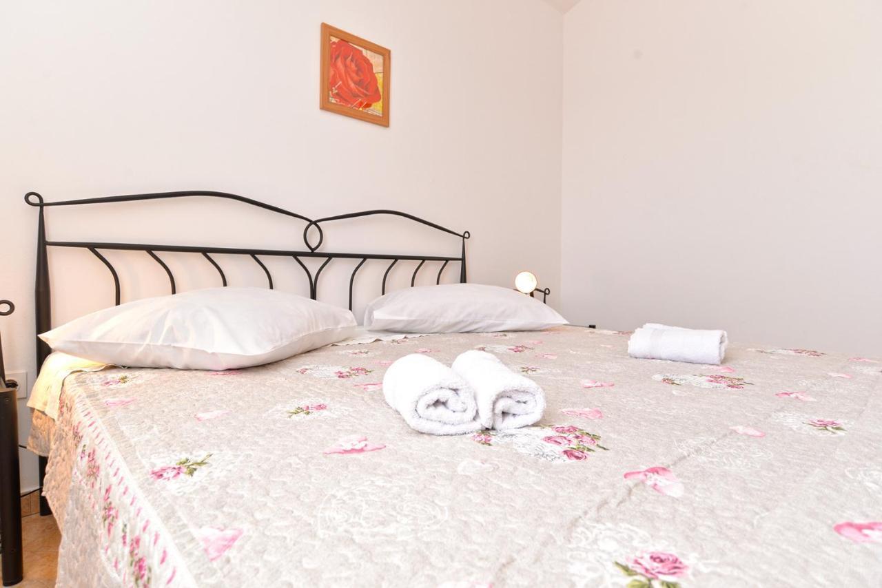 Apartments Mile 1249 法扎纳 外观 照片